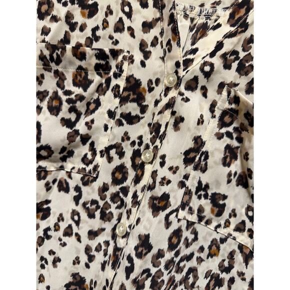 Maurice's Business Casual button up Leopard print Blouse Top Lightweight Medium - Picture 6 of 6